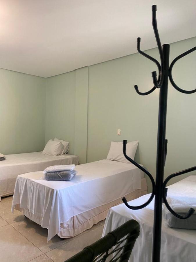 Hotel Mendes Azevedo Гояния Екстериор снимка